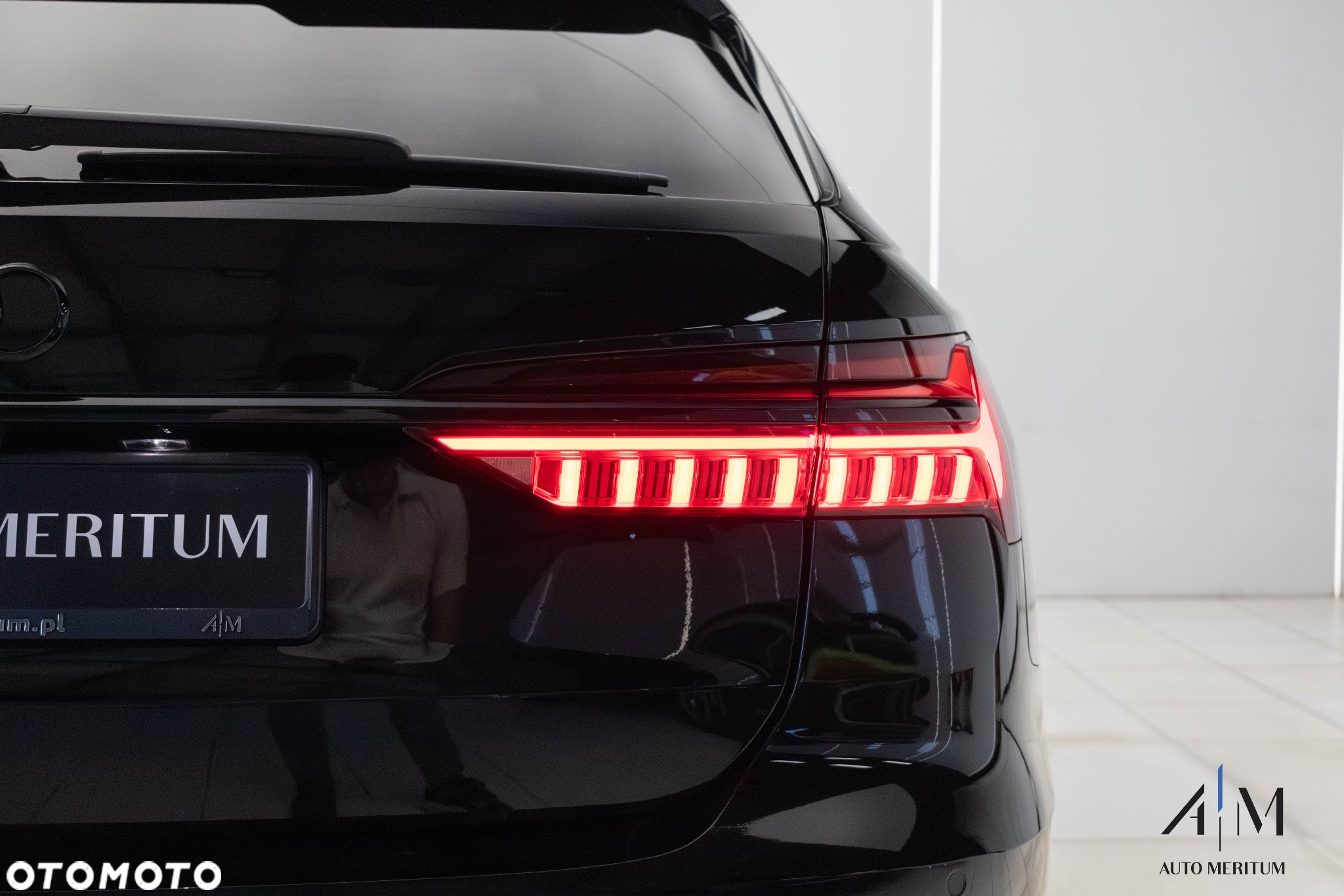 Audi A6 Avant 40 TDI quattro S tronic S line - 12