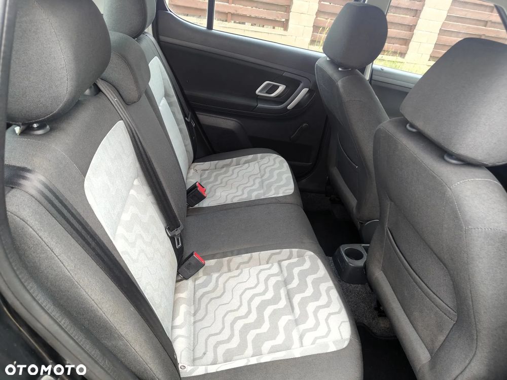 Skoda Fabia 1.2 HTP Elegance - 23