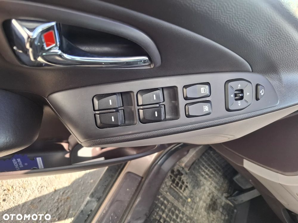 Hyundai ix35 2.0 4WD Automatik Premium - 14