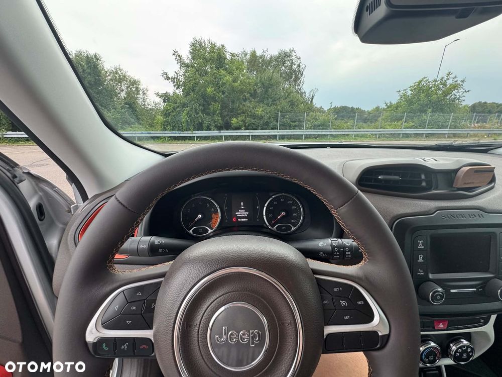 Jeep Renegade - 9
