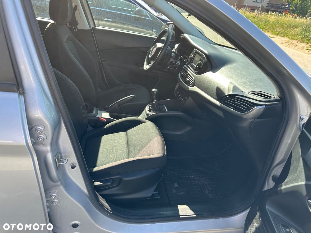 Fiat Tipo 1.3 MultiJet Easy - 21
