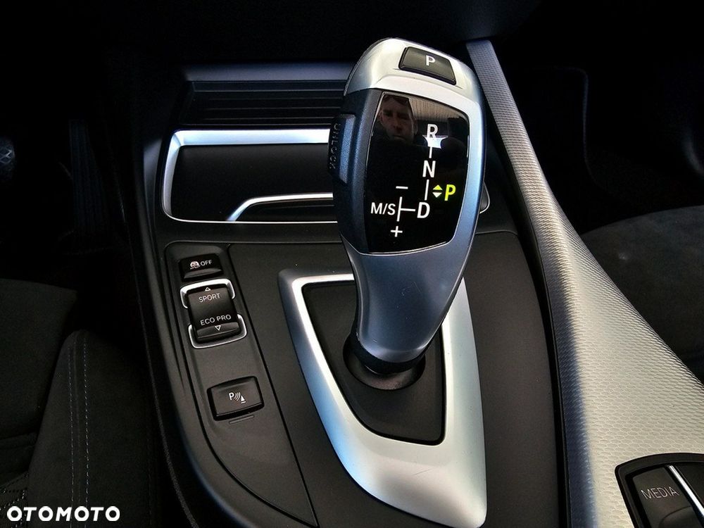 BMW Seria 2 - 27