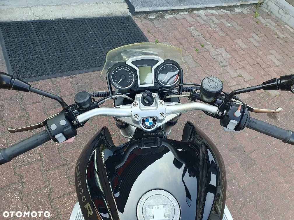 BMW R - 12