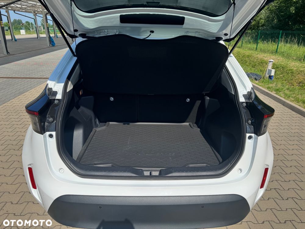 Toyota Yaris Cross Hybrid 1.5 Style - 11