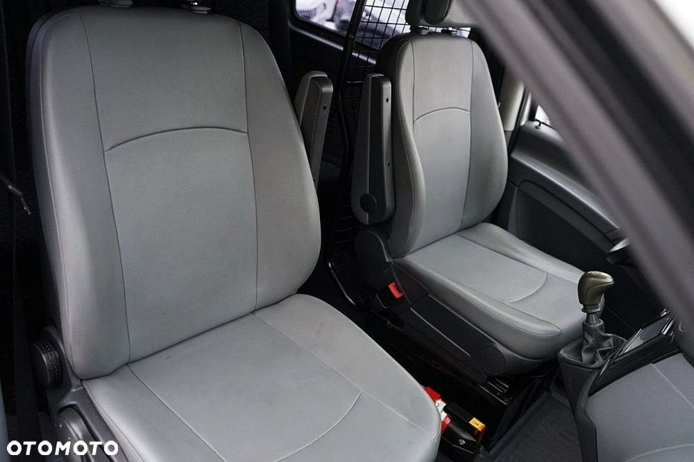 Mercedes-Benz Vito - 19