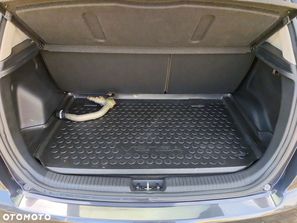 Kia Venga 1.6 CVVT Mind - 18