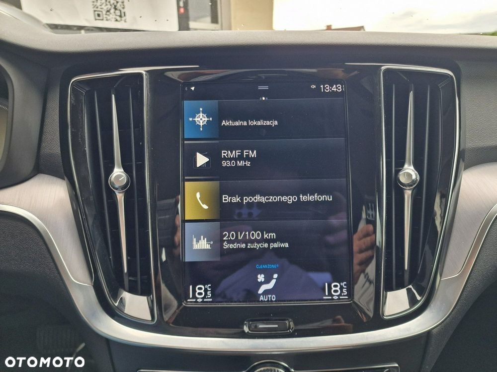 Volvo V60 T8 AWD Recharge Geartronic Inscription Expression - 28