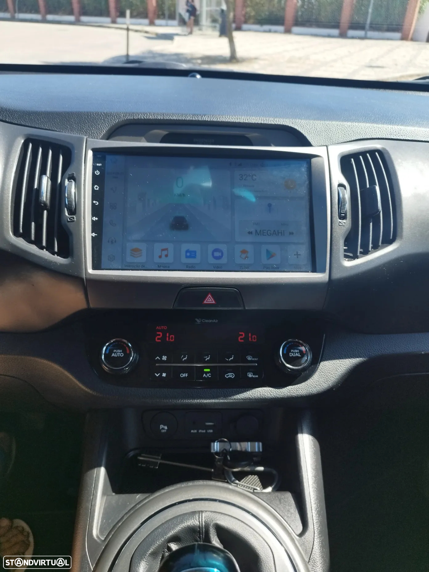 Kia Sportage 1.7 CRDI ISG TX Navi - 14