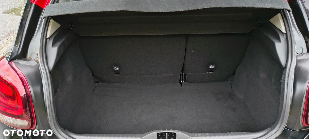 Citroën C3 1.2 PureTech Shine - 32