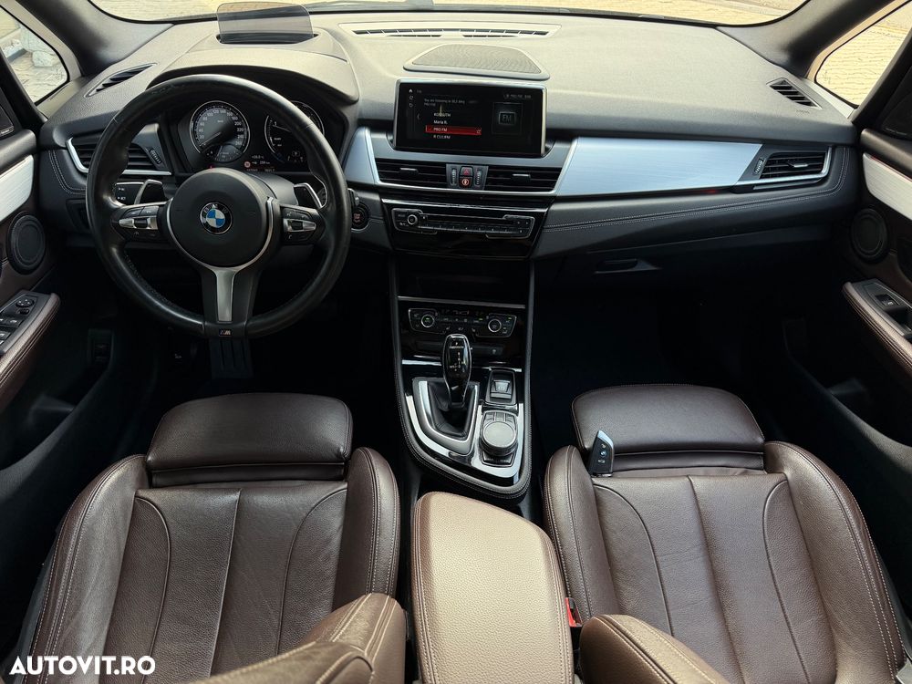 BMW Seria 2 220d Aut. Luxury Line - 7