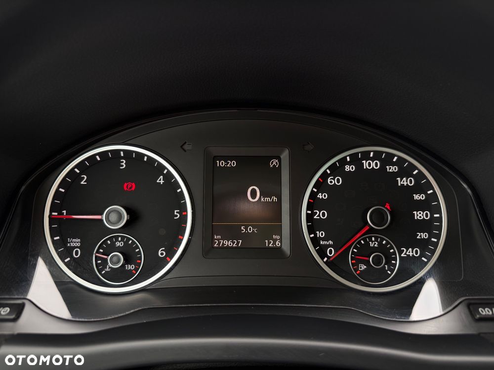 Volkswagen Tiguan 2.0 TDI DPF BlueMotion Technology Exclusive - 13