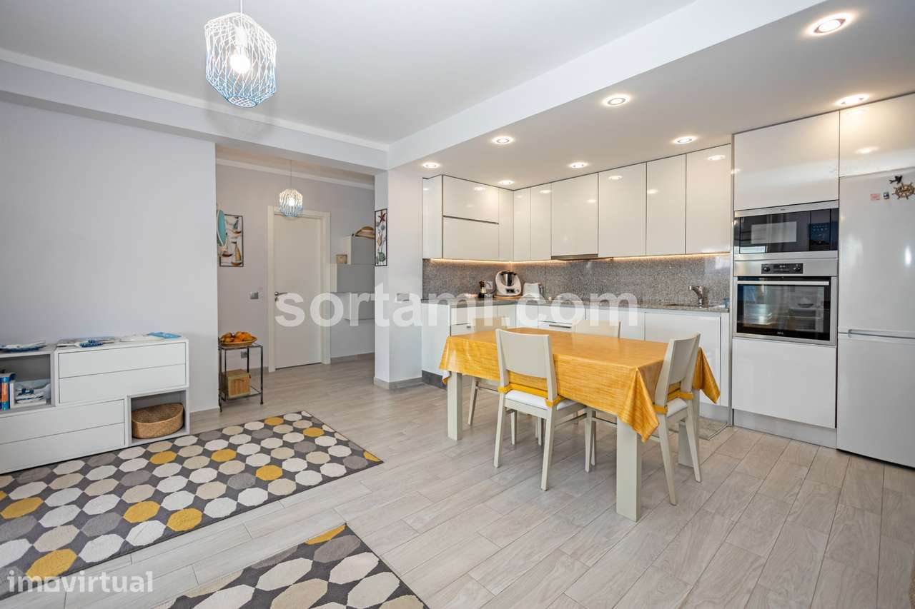 Apartamento T1 Venda em Quarteira,Loulé - Grande imagem: 4/18