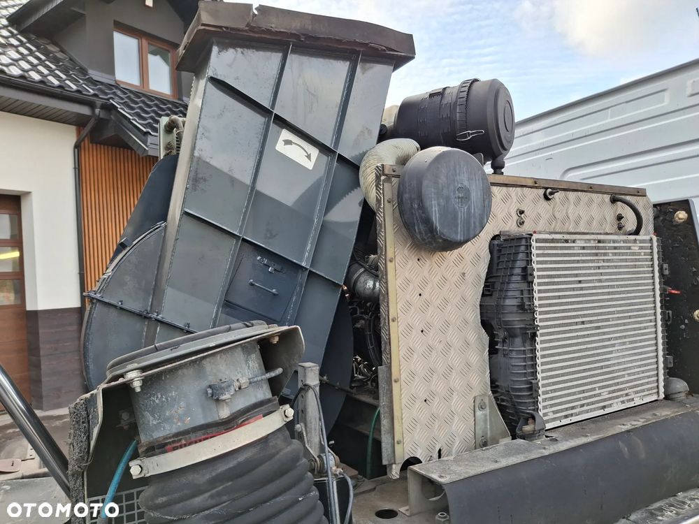 Mercedes-Benz Atego 1524 Zamiatarka BUCHER CityFant 60 2 Silniki Tylna Oś Na Poduszkach Rura Do Liści / Studzienek Zamiatarka Uliczna Sprzątanie Zamiatanie - 18