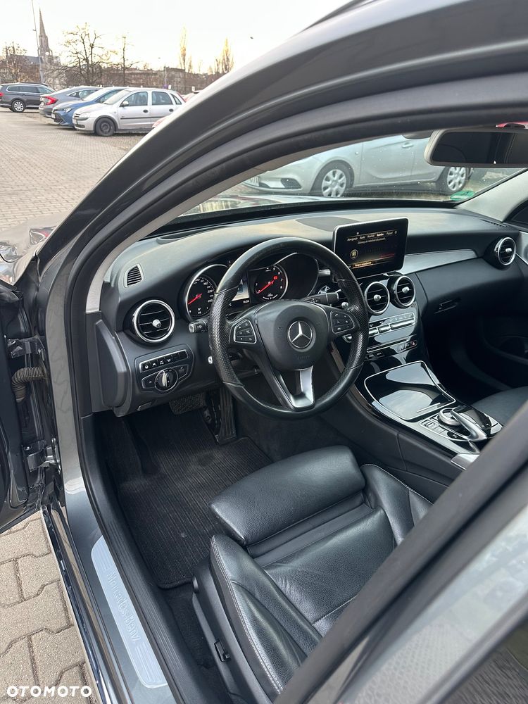 Mercedes-Benz Klasa C - 9