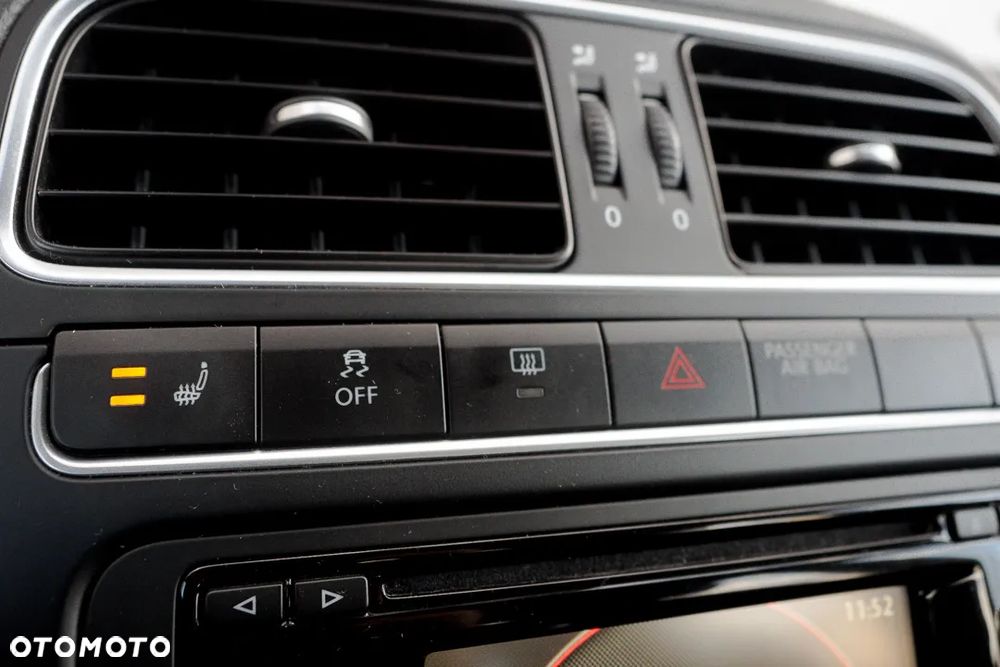 Volkswagen Polo 1.4 16V Highline - 22