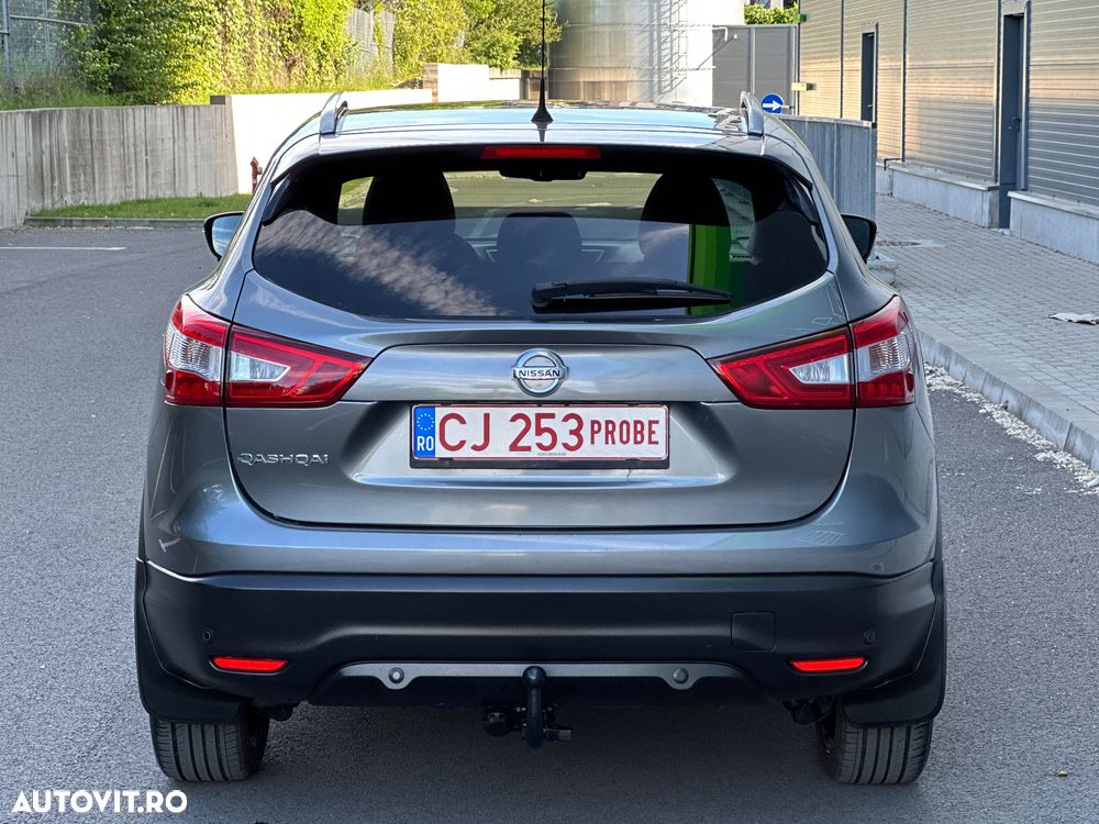 Nissan Qashqai 1.6 DIG-T TEKNA - 6
