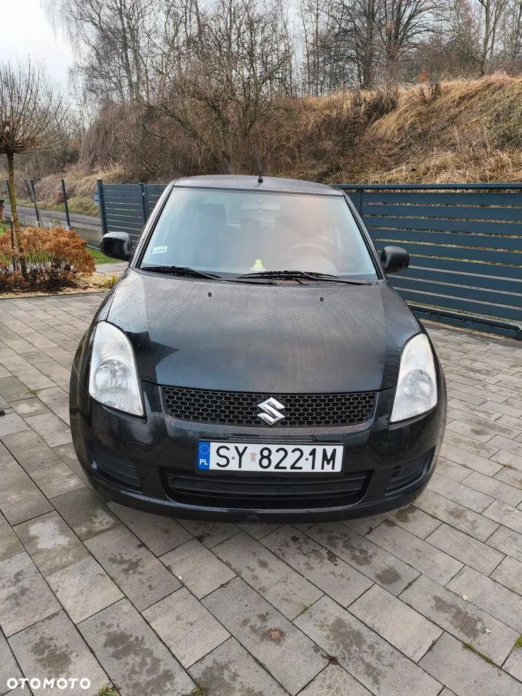 Suzuki Swift - 4