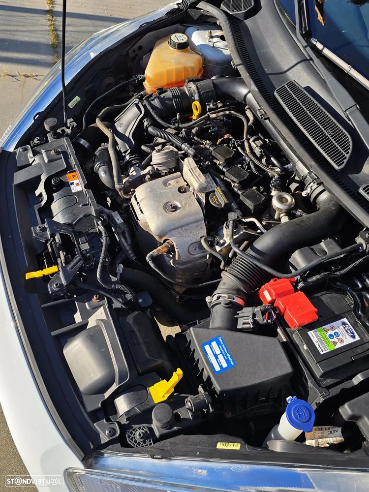 Ford Fiesta 1.0 T EcoBoost Sport - 24