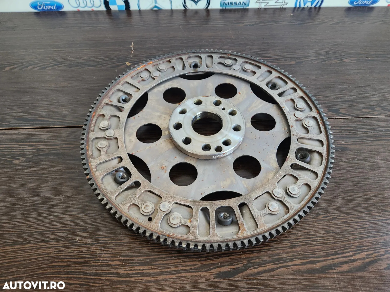 Volanta Coroana Bmw G11 G12 G30 G31 G32 X3 X4 X5 X6 X7 G01 G02 G05 G06 G07 F10 F11 F01 Etc. 3.0/4.0 - 3