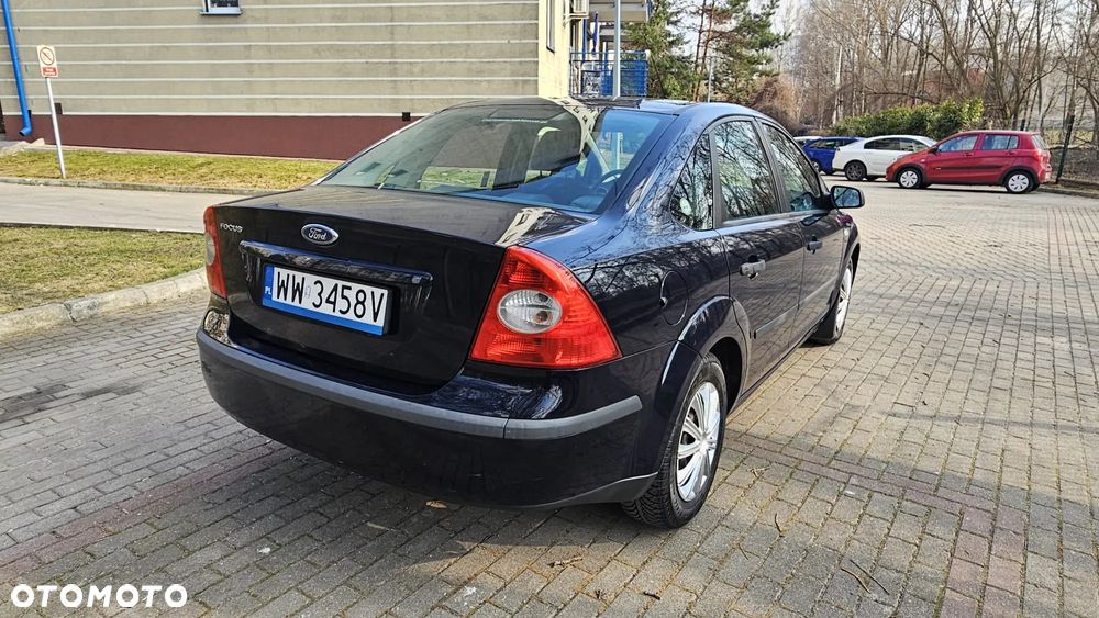 Ford Focus 1.6 Sport - 6