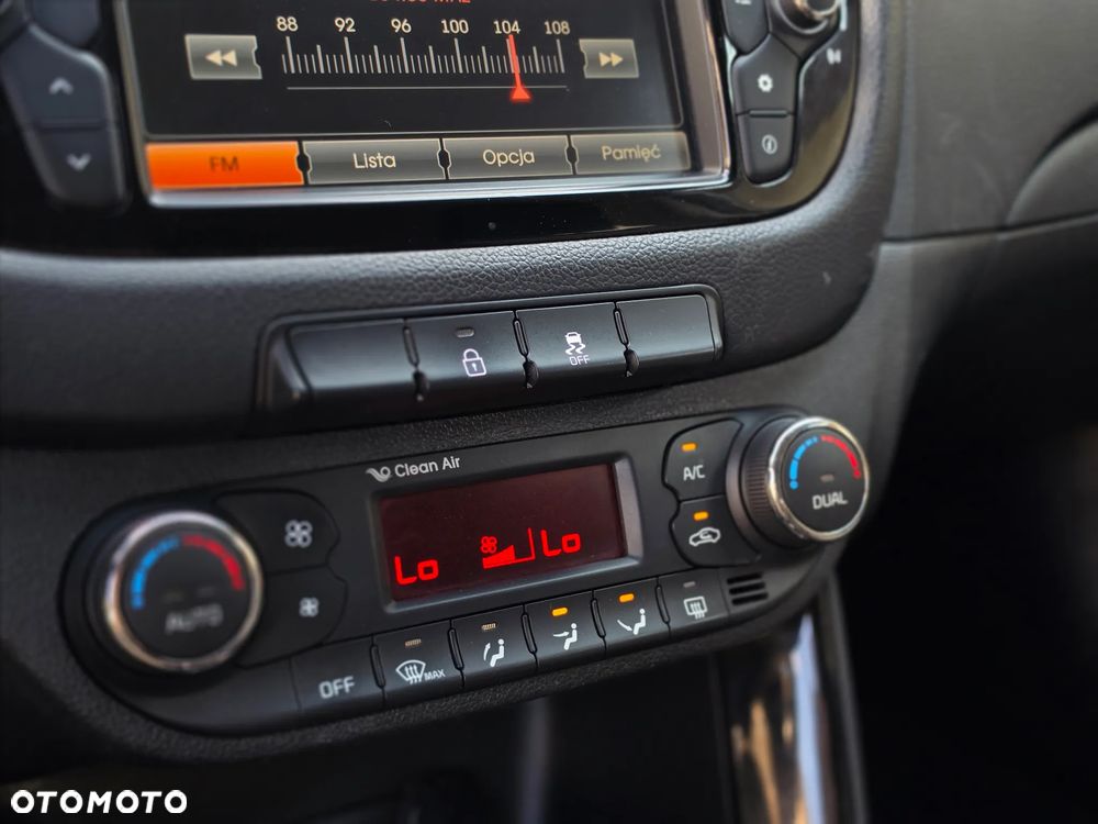 Kia Ceed - 21