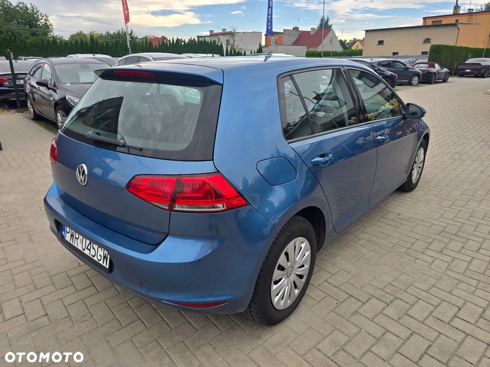 Volkswagen Golf - 4