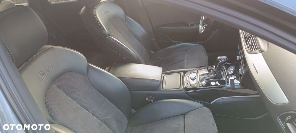 Audi A6 Avant 2.0 TDI quattro S tronic - 12