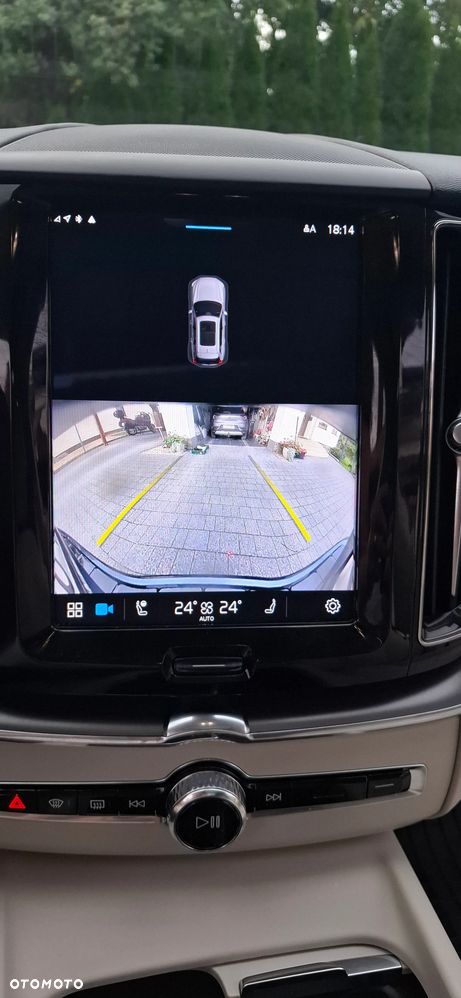 Volvo XC 60 T8 Plug-In Hybrid AWD Ultra Dark - 20
