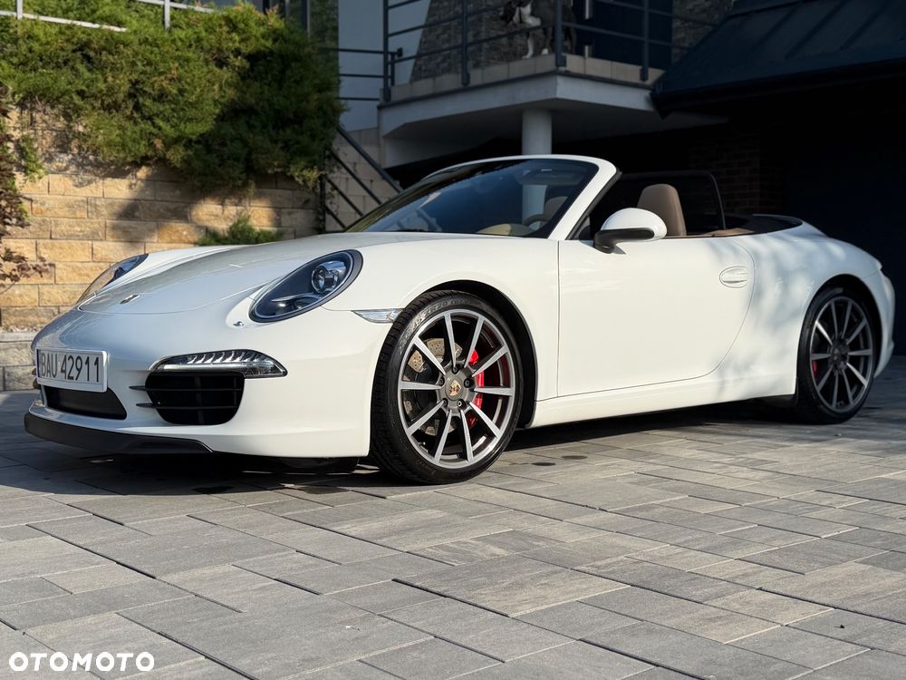 Porsche 911 Carrera S - 13