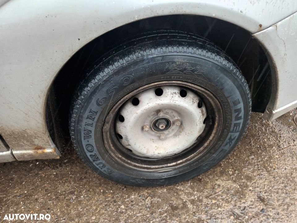 Dezmembrari  Ford FOCUS Mk 1  1998  > 2007 1.8 Turbo DI / TDDi Motori - 7