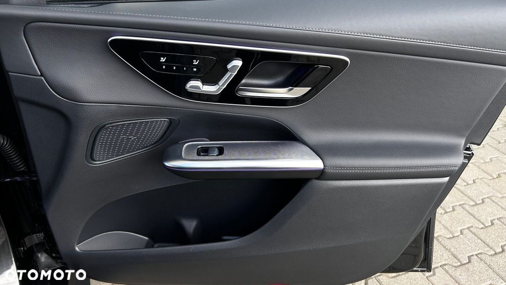 Mercedes-Benz GLC 220 d mHEV 4-Matic AMG Line - 23