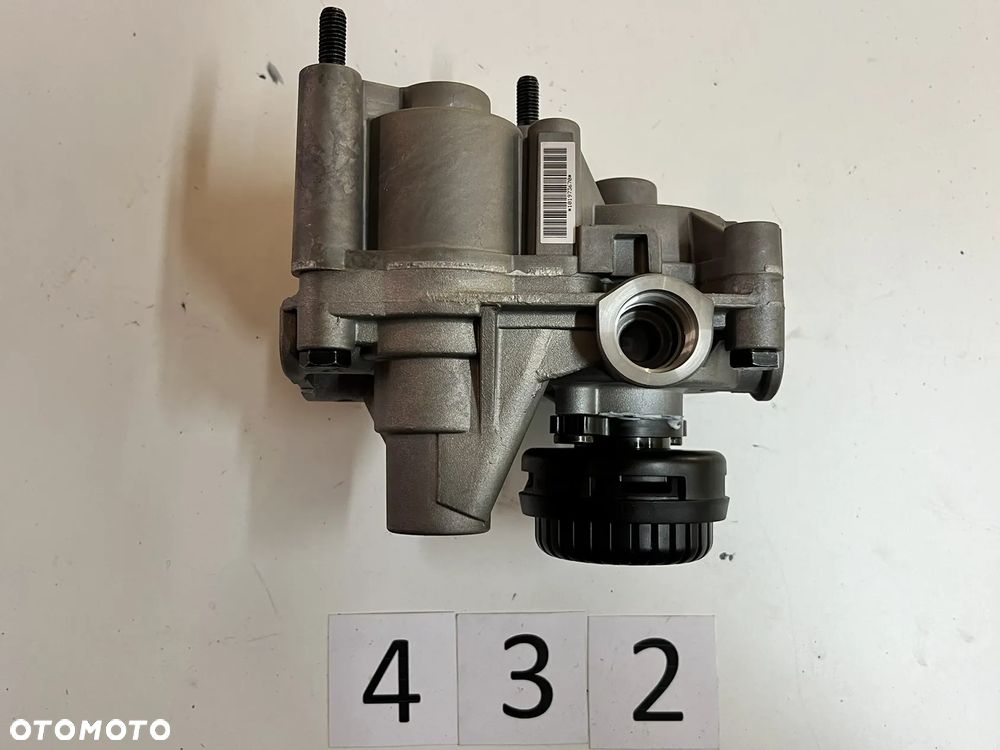 Zawór sterujący naczepy WABCO 4802020050 - 4
