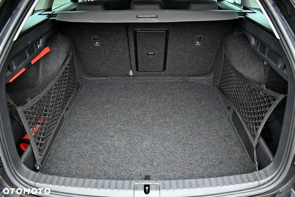 Skoda Octavia 1.5 TSI Selection - 25