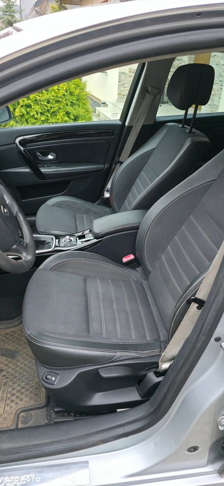 Renault Laguna dCi 150 FAP Bose - 12