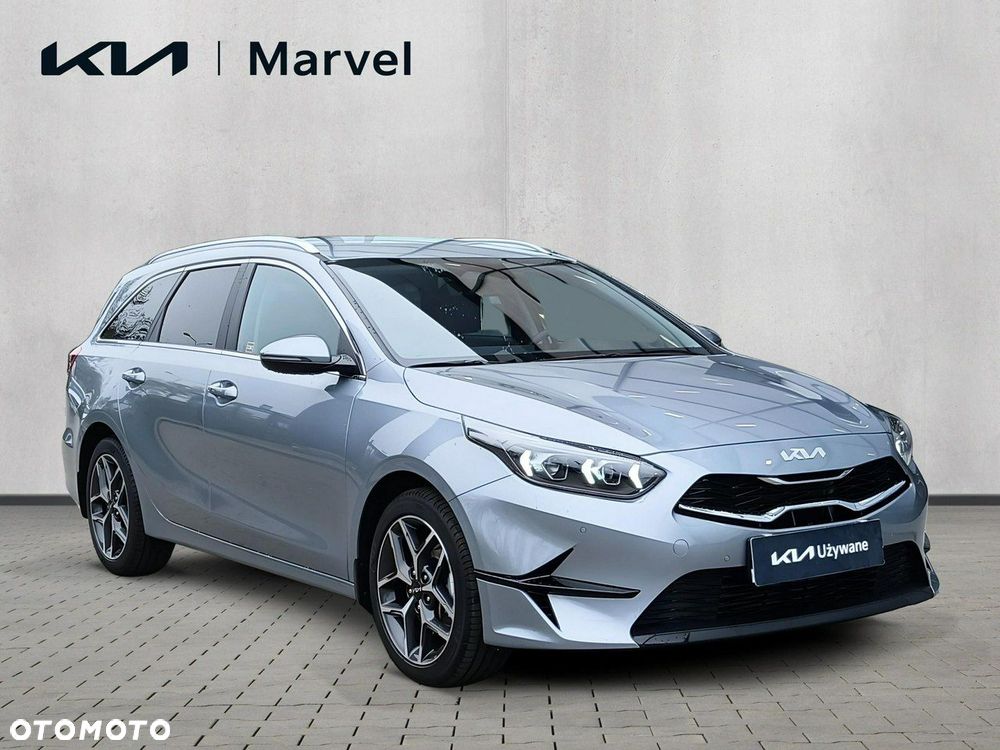 Kia Ceed - 8