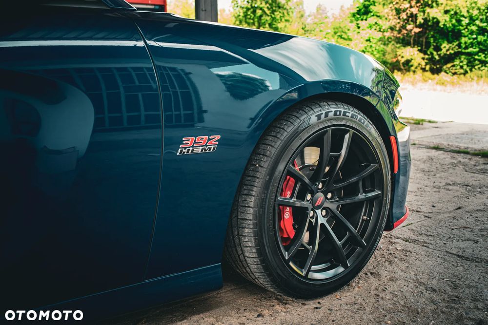 Dodge Charger 6.4 Scat Pack - 27