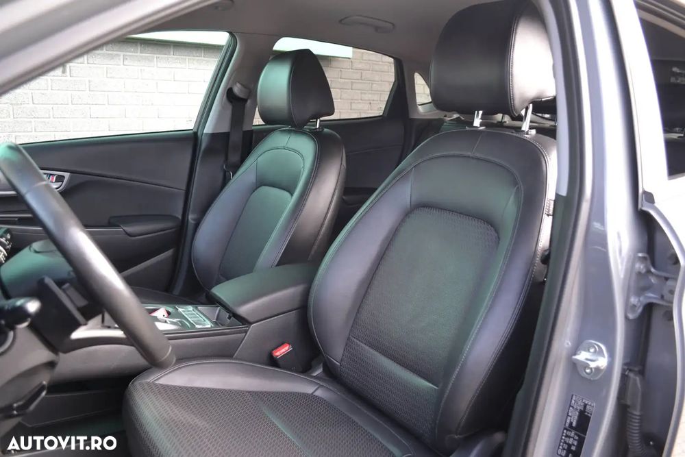 Hyundai KONA Premium - 8
