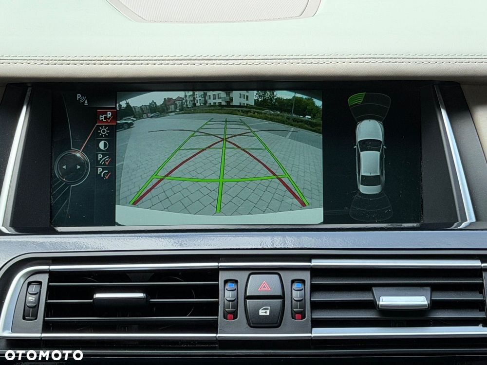 BMW Seria 7 - 25