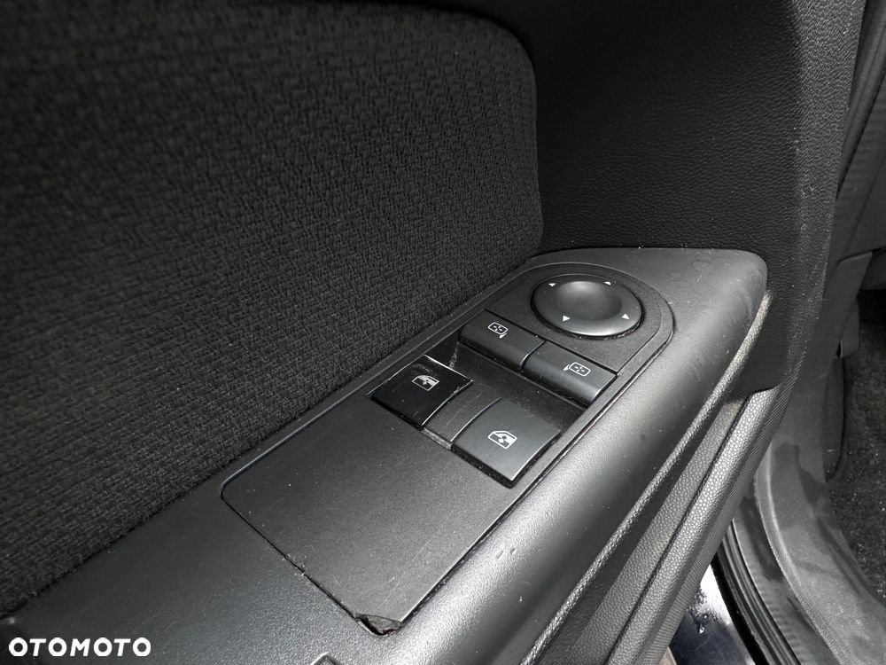 Opel Astra 1.6 Catch me now - 21