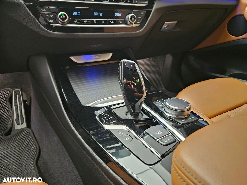 BMW X3 xDrive20d AT M Sport - 24