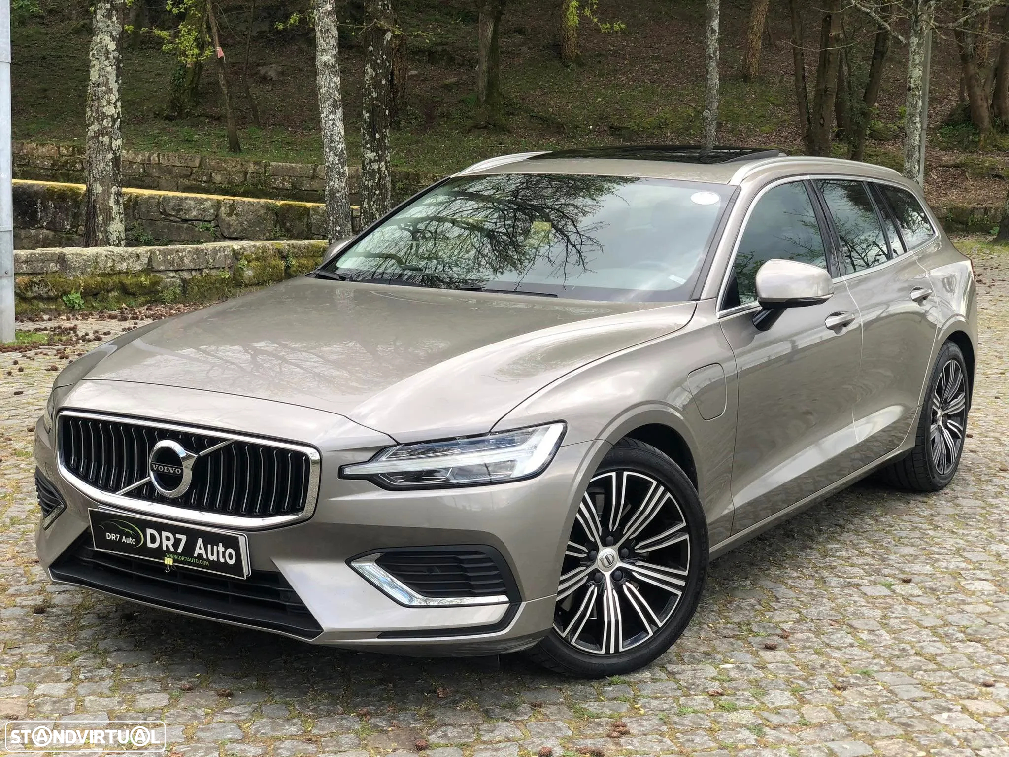 Volvo V60 2.0 T8 AWD TE Inscription - 33