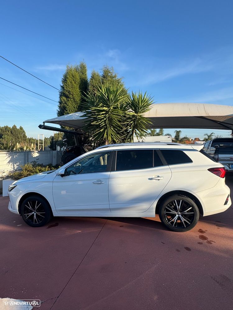 MG MG5 51 kWh Comfort - 13