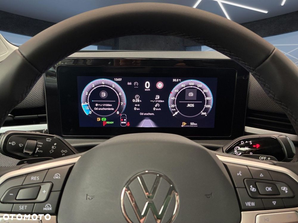 Volkswagen T-Roc - 17