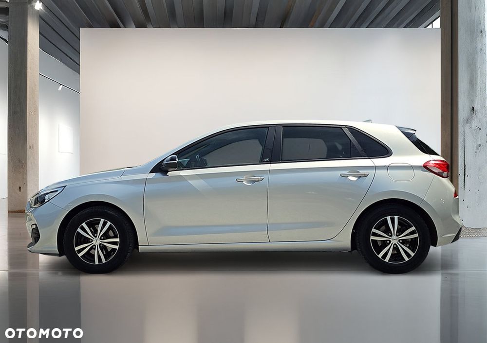 Hyundai i30 1.4 GO - 2