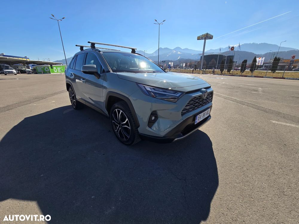 Toyota RAV4 - 4