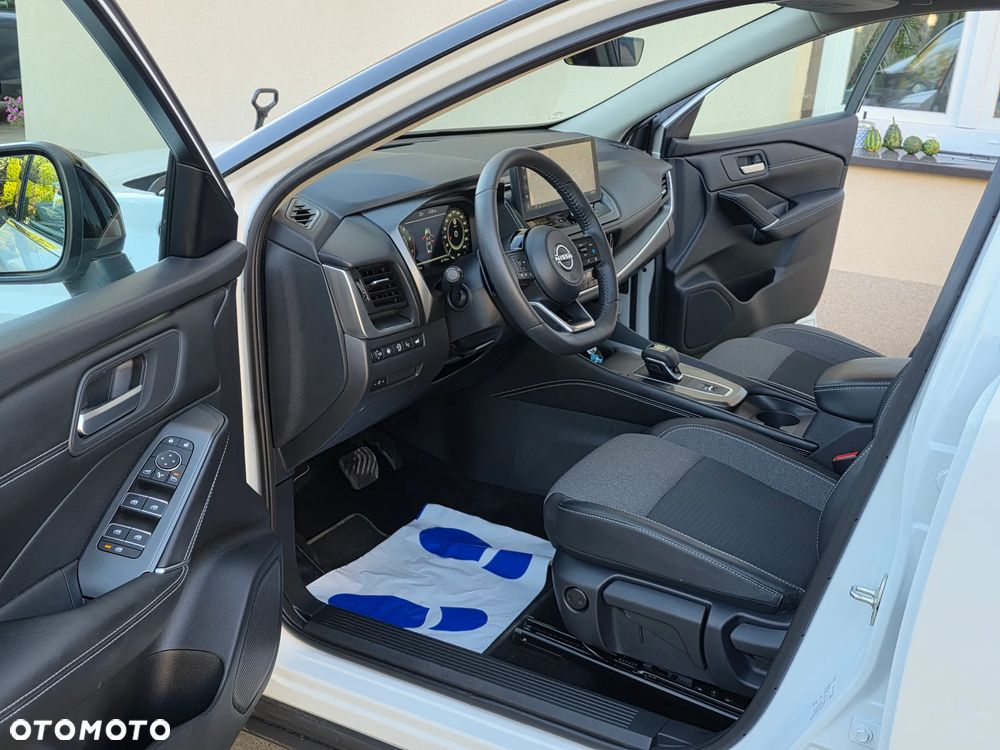 Nissan Qashqai 1.3 DIG-T mHEV Tekna Xtronic - 23