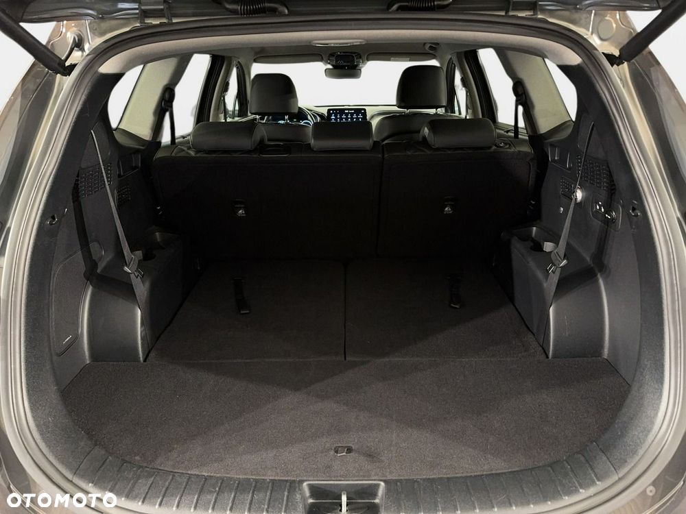 Hyundai Santa Fe - 18