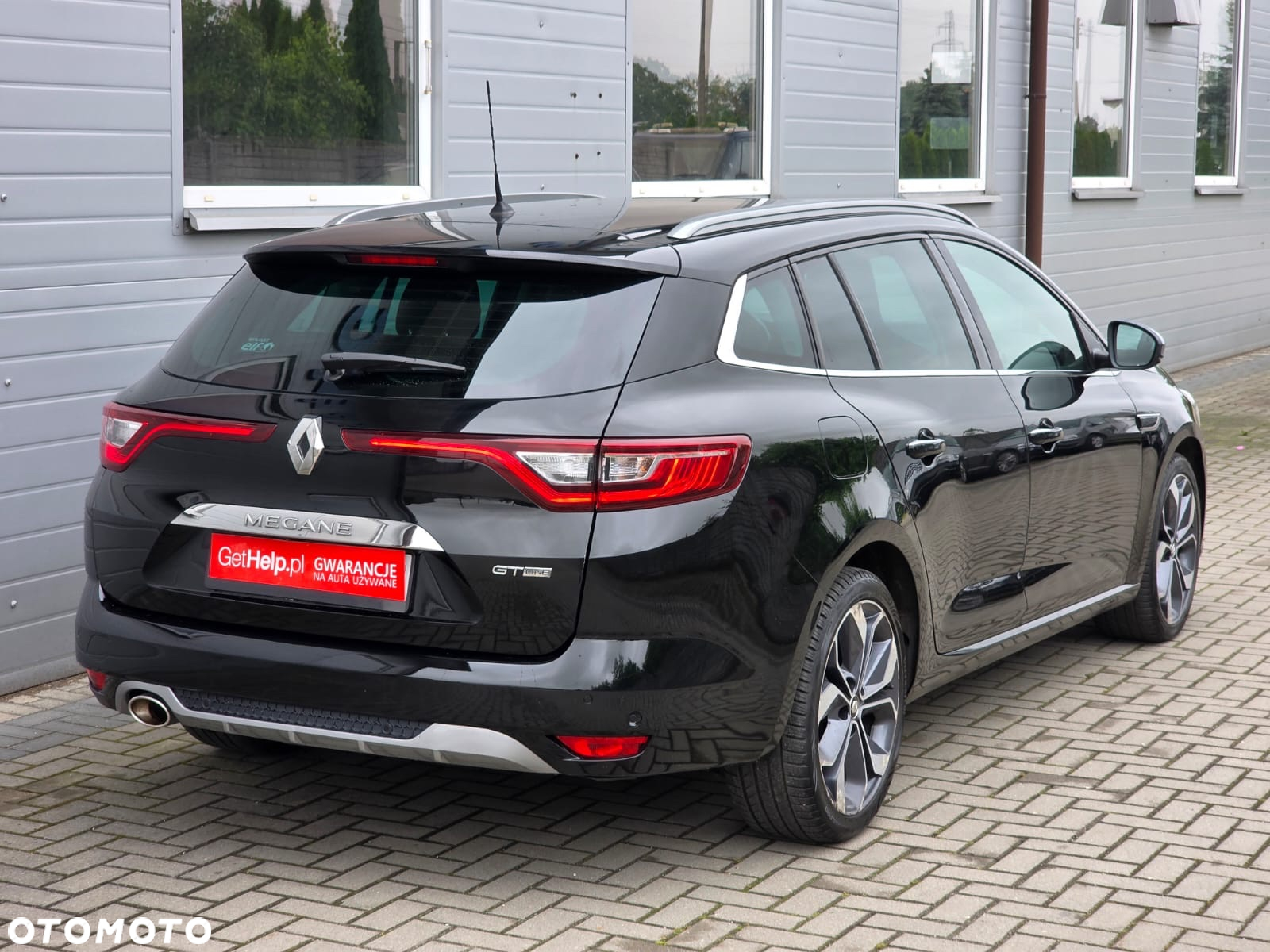 Renault Megane Grandtour TCe 160 GPF EDC GT LINE - 17