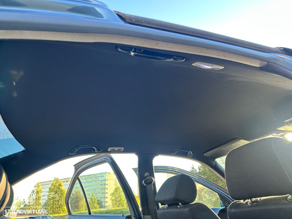 VW Bora 1.9 TDi Highline - 9