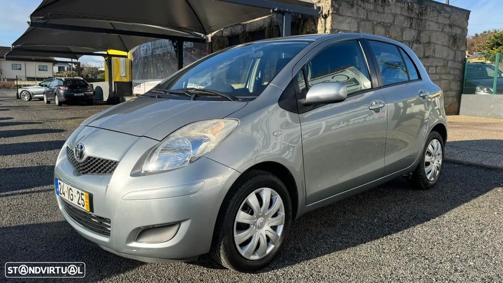 Toyota Yaris - 2